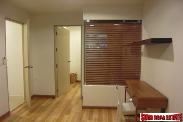 Ideo Ratchda-Huaykwang | Fully Furnished 2 Bedroom, 2 Bathroom Condo for Rent-9
