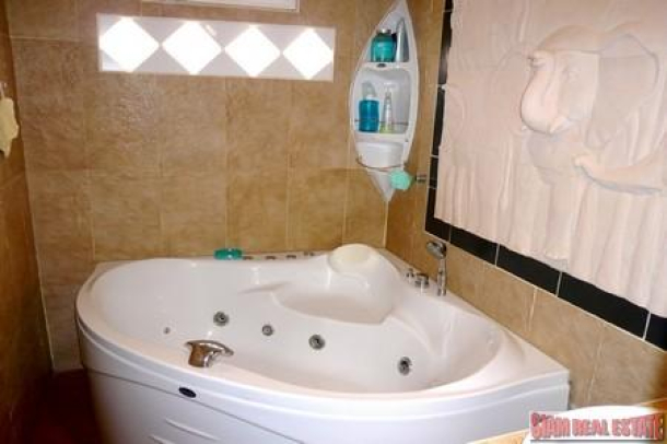 Nice Well Furnished Three Bedroom House in Jomtien-7