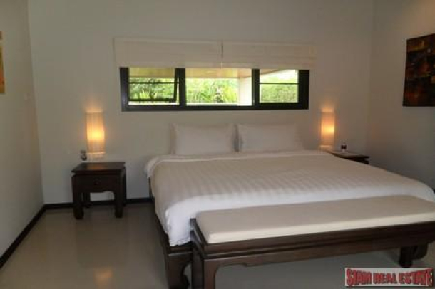 Tropical Three Bedroom Pool Villa in Nai Harn for Holiday Rental-9