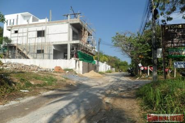 216 Sq.m. of Land with Sea View in Rawai-11