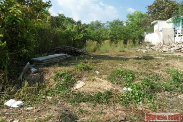 216 Sq.m. of Land with Sea View in Rawai-12