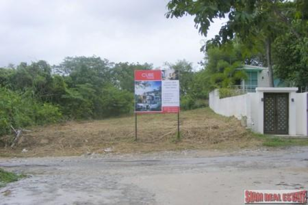 216 Sq.m. of Land with Sea View in Rawai-2