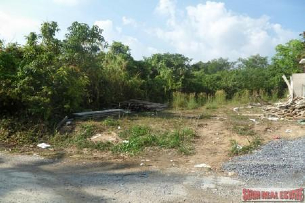 216 Sq.m. of Land with Sea View in Rawai-4