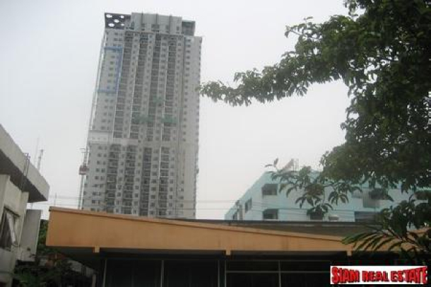Land plot for sale on Chuaplerng, Rama IV Road.-12