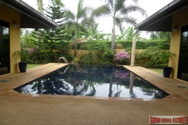 Bright and Comfortable 2-3 Bedroom House with Private Pool in Rawai-2