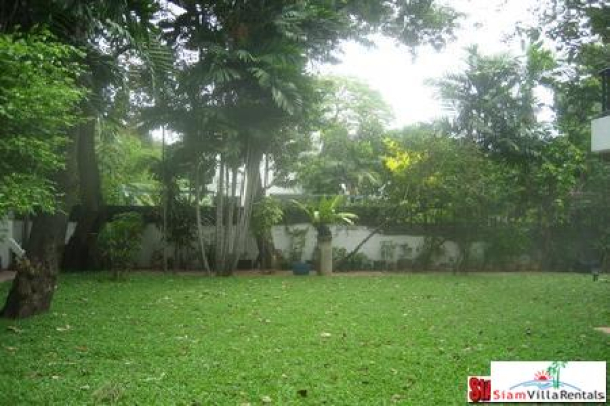 RENTED Private House for rent on Sukhumvit 63, with large garden-18