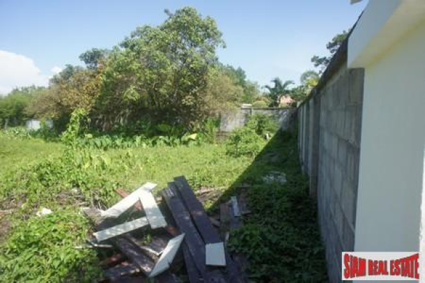 Four Plots of Land Totalling 2,664 Sq.m. in a Peaceful area of Chalong-3