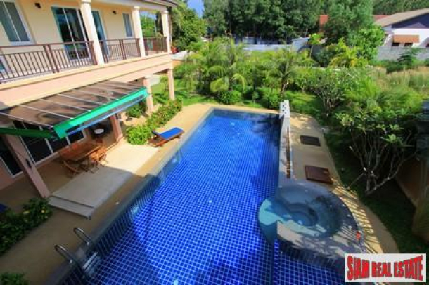 Luxury Four Bedroom Villa with Private Pool for Sale in Rawai 10 mins walk to Chalong Bay-14