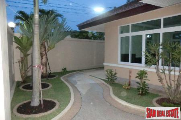 Fabulous House With Swimming Pool At A Discounted Price in East Pattaya-2
