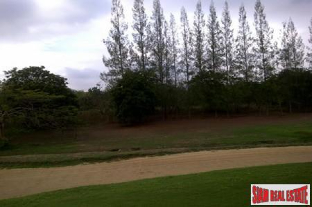 Over 2 Rai of Hua Hin Land in an Exclusive Golf Estate-4
