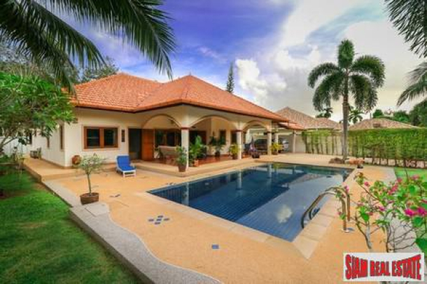 Spacious Four Bedroom House with Pool and Guesthouse in Rawai-1