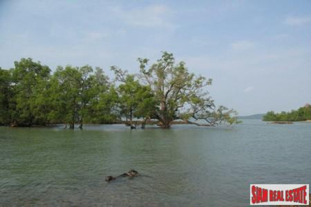 9 Rai of Beachfront Land on an Exclusive Koh Yao Noi Headland-10