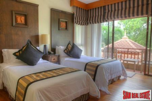 Laguna Golf Villa with Four Bedrooms and Private Pool-12