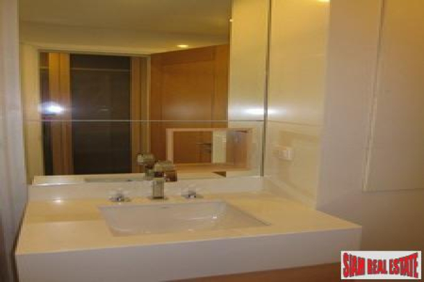 Condo for sale 1 bedrooms, 1 bathroom, fully furnished on 6th floor at WIND, Sukhumvit 23, near Asoke-5