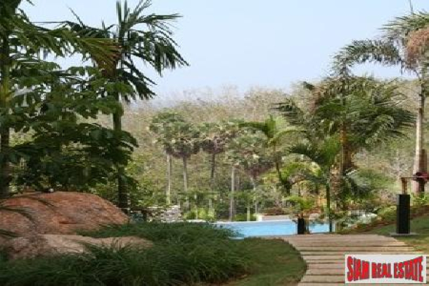 Beautifully Finished One Bedroom Condo with Sea View in Kata-12