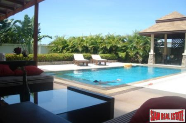 Nice Comfortable Three Bedroom Pool Villa in Rawai-3