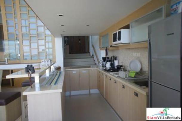 Luxury Three Bedroom Penthouse Apartment with Jacuzzi and Sea Views in Kalim-5