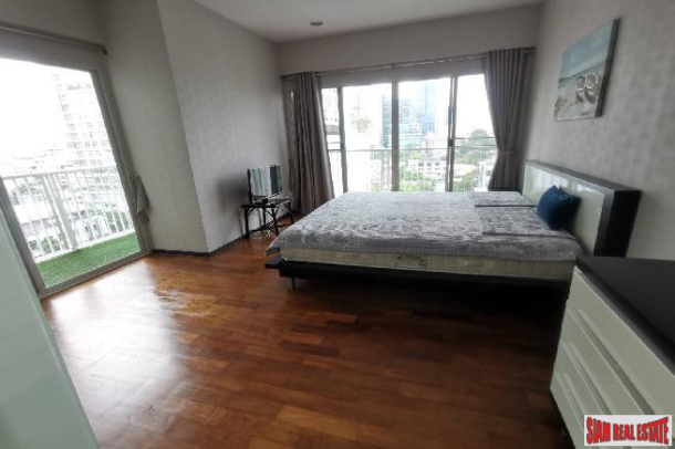 RENTED Large balcony in a private house for rent, 2-storey on Sukhumvit 20-18
