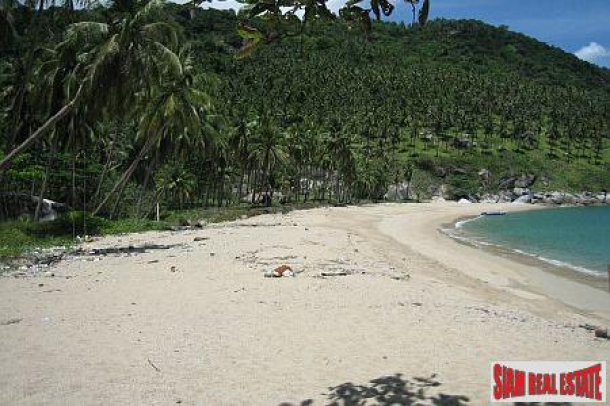 Stunning and Secluded Beachfront Land Available in Koh Phangan-4