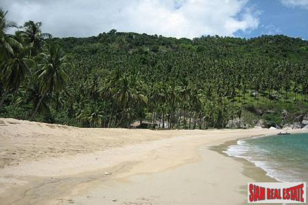 Stunning and Secluded Beachfront Land Available in Koh Phangan-5