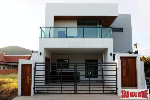 Brand New Contemporary Pool Villa with 2-3 Bedrooms in Nai Harn-3