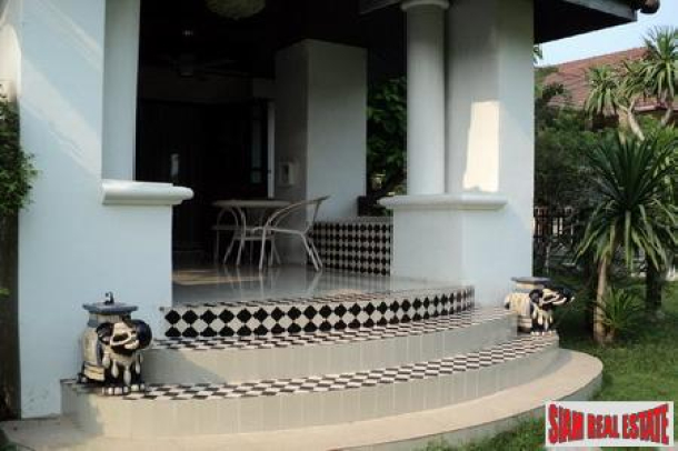 Two Storey Three Bedroom House in the Heart of Pattaya-7