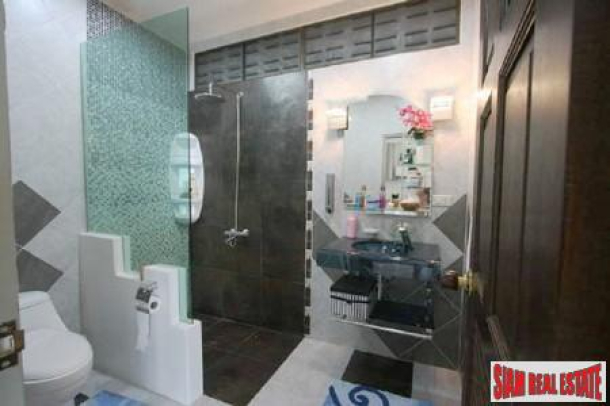 Uniquely Designed Three Bedroom Pool Villa in Rawai-6
