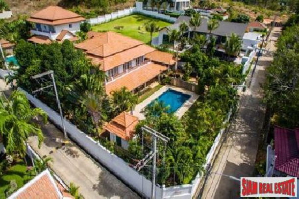 Modern Four Bedroom House with Private Swimming Pool and Large Garden in Rawai-18
