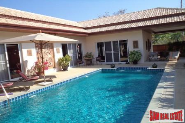 Tropical Two Bedroom Villa with Private Pool in Rawai-1