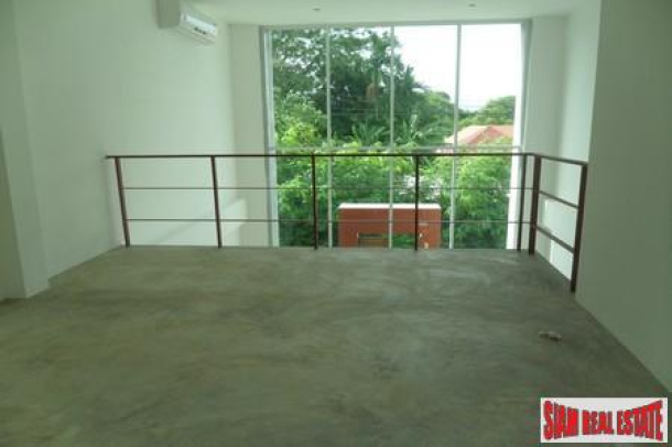 Unique 2-3 Bedroom House with Pool and Sea View Roof Terrace in Rawai-11