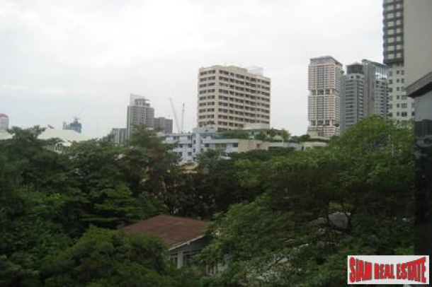 Newly renovated condo for sale, very convenient location on Sukhumvit 39-15