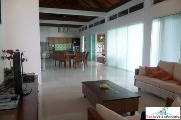 Luxury Condominium in Pattaya on Highly Sought After Pratumnak Hills For Long Term Rent-17