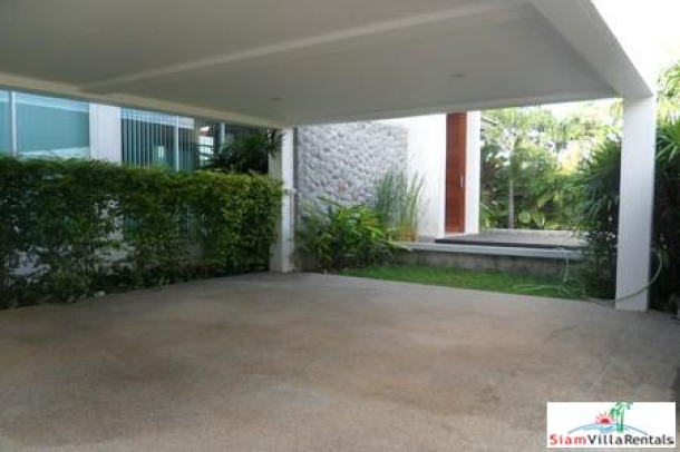 Luxury Condominium in Pattaya on Highly Sought After Pratumnak Hills For Long Term Rent-18
