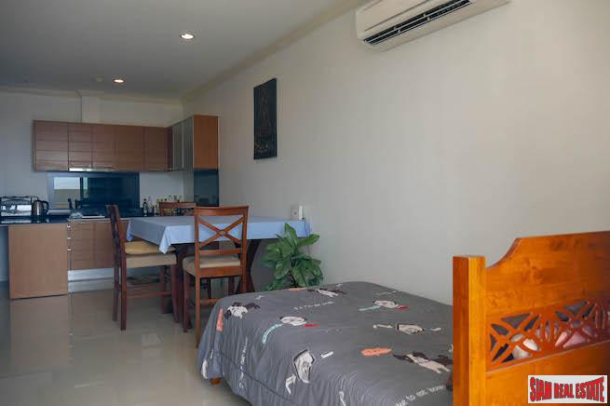 The Heritage Suites Condominium | Spacious One Bedroom Condo in Picturesque Kathu Development-11