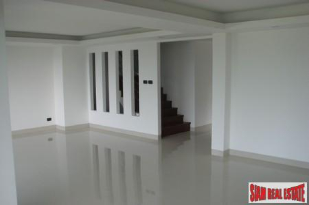 New 2 Bedroom, 2 Bathroom Properties Available In East Pattaya-11