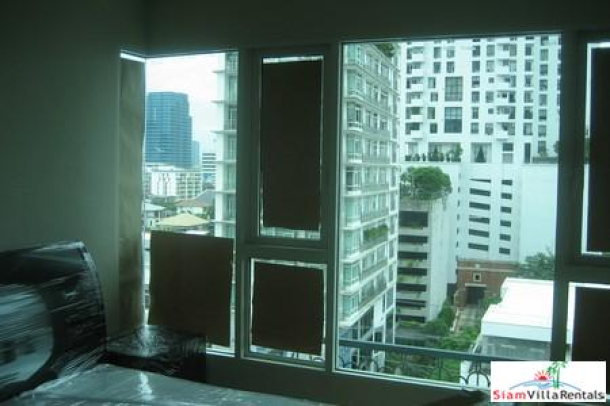 Simply stunning! Comfortable living in 2 bedrooms 2 baths condo for rent in Sukhumvit 55-4