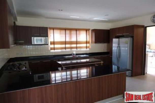 Exclusive Five Bedroom Family Home with Private Pool and Large Sala in Koh Kaew-17