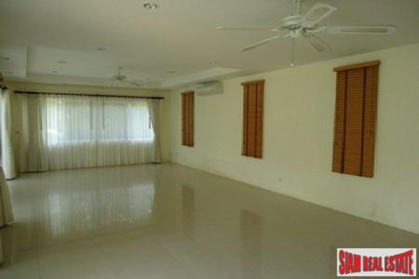 Exclusive Five Bedroom Family Home with Private Pool and Large Sala in Koh Kaew-7