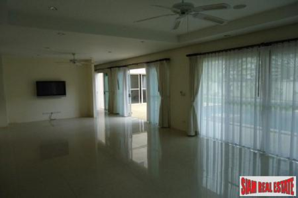 Exclusive Five Bedroom Family Home with Private Pool and Large Sala in Koh Kaew-8