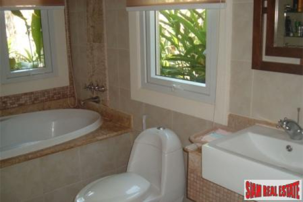 Beautiful Three Bedroom, Two Bathroom Mediterasian House in Pattaya-7