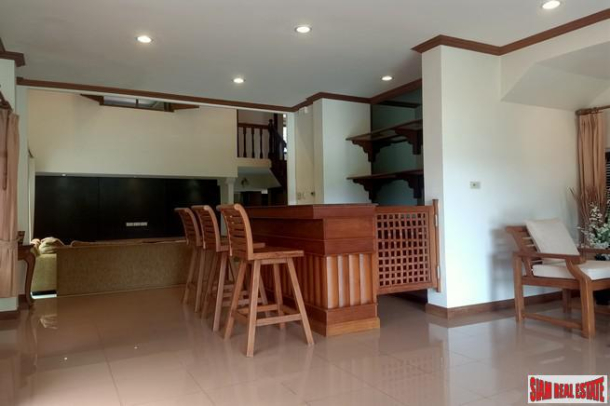 Chuan Chuen Village | Lakeview Four Bedroom House in a Peaceful Area of Koh Kaew-6
