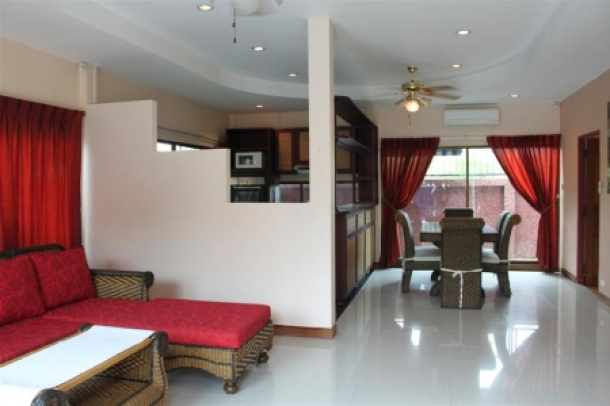 Thai Bali Style Three Bedroom House with Pool in South Pattaya-2