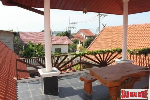 Thai Bali Style Three Bedroom House with Pool in South Pattaya-6
