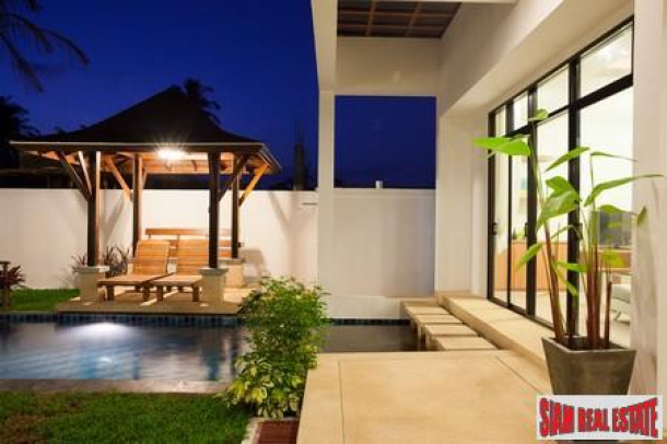 Ultra Modern Design Pool Villas with 3 Bedrooms in Rawai-10