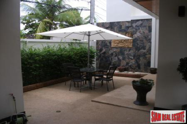 Contemporary Three Bedroom House with Private Pool in Nai Harn-14