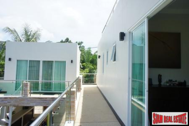 Contemporary Three Bedroom House with Private Pool in Nai Harn-16