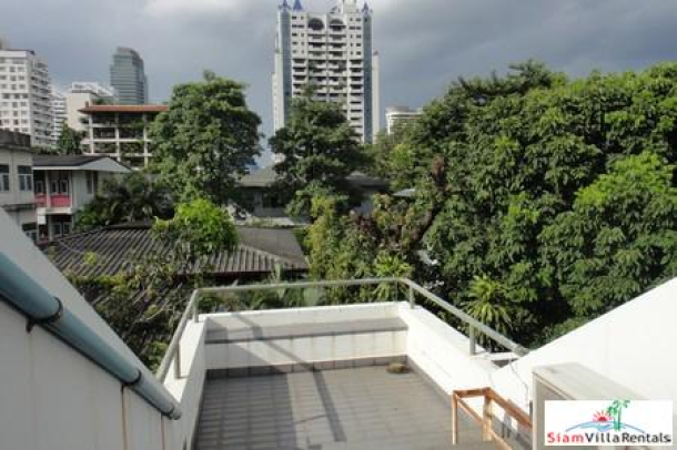 Happy living in the highest condo on Sukhumvit, one bedroom corner unit condo for sale, next to Prakanong Skytrain Station.-14