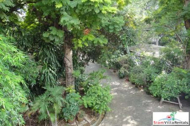 Fantastic layout in private 3 storey house for rent, Sukhumvit 31-18