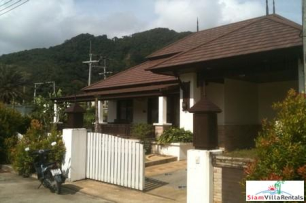 Nathong House | Contemporary Thai Style Villa with Three Bedrooms and Good Facilities-1