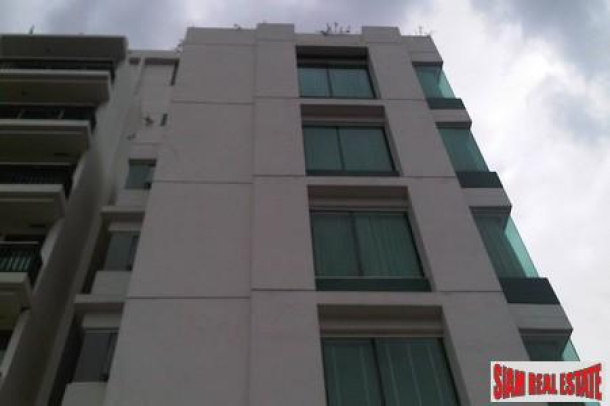 Condo for sale, 2 bedrooms, 2 bathrooms, fully furnished on 5th floor at Wind, Sukhumvit 23, Near Asoke-18